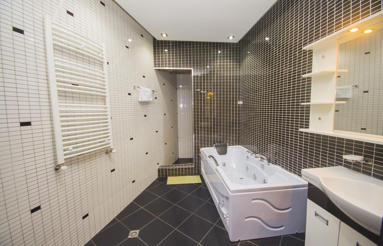 Hotel Orion Budget Tbilisi Ngoại thất bức ảnh